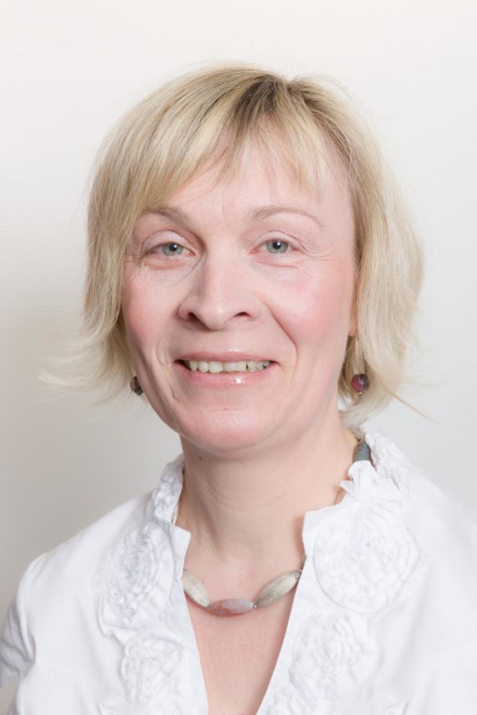 Liane Knapp